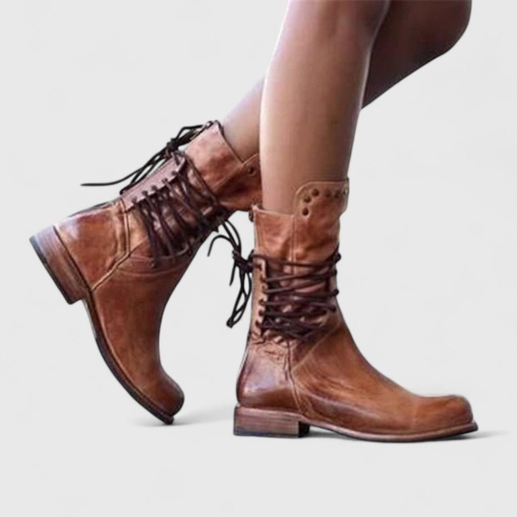 Studded Boots in Black | Alba Muse