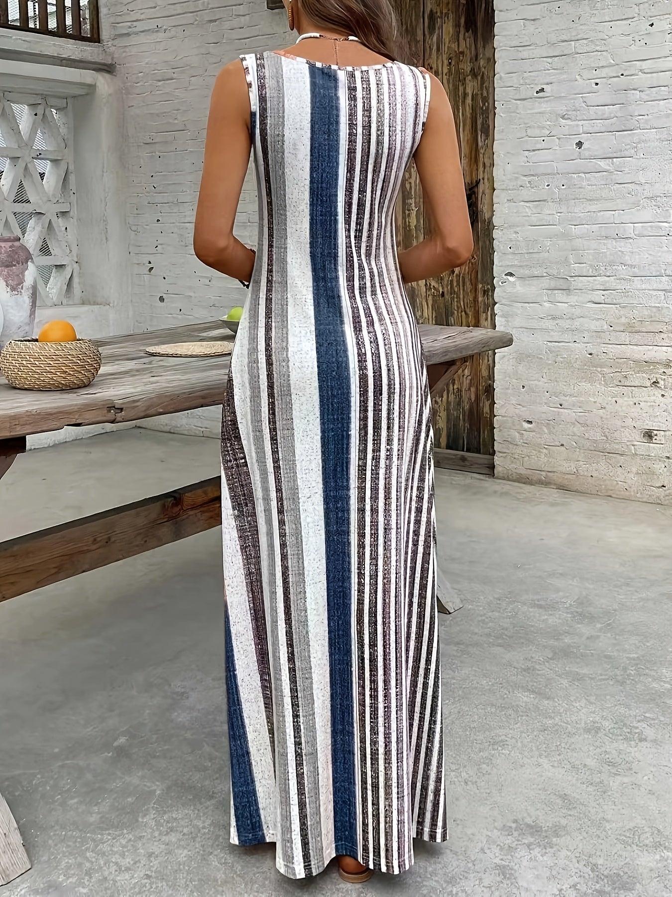 Vibrant Printed Casual Midi Dress in Multicolour, detail view