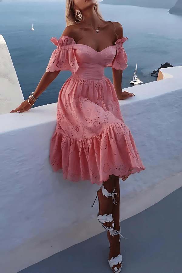 Chic casual mini summer dress in pink, front view