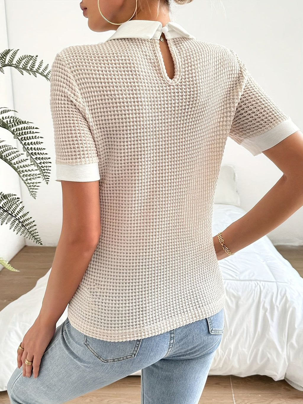 Apricot contrast-collar slim-fit Blouse