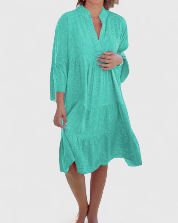 Bell sleeve boho midi dress in geometric print, side view