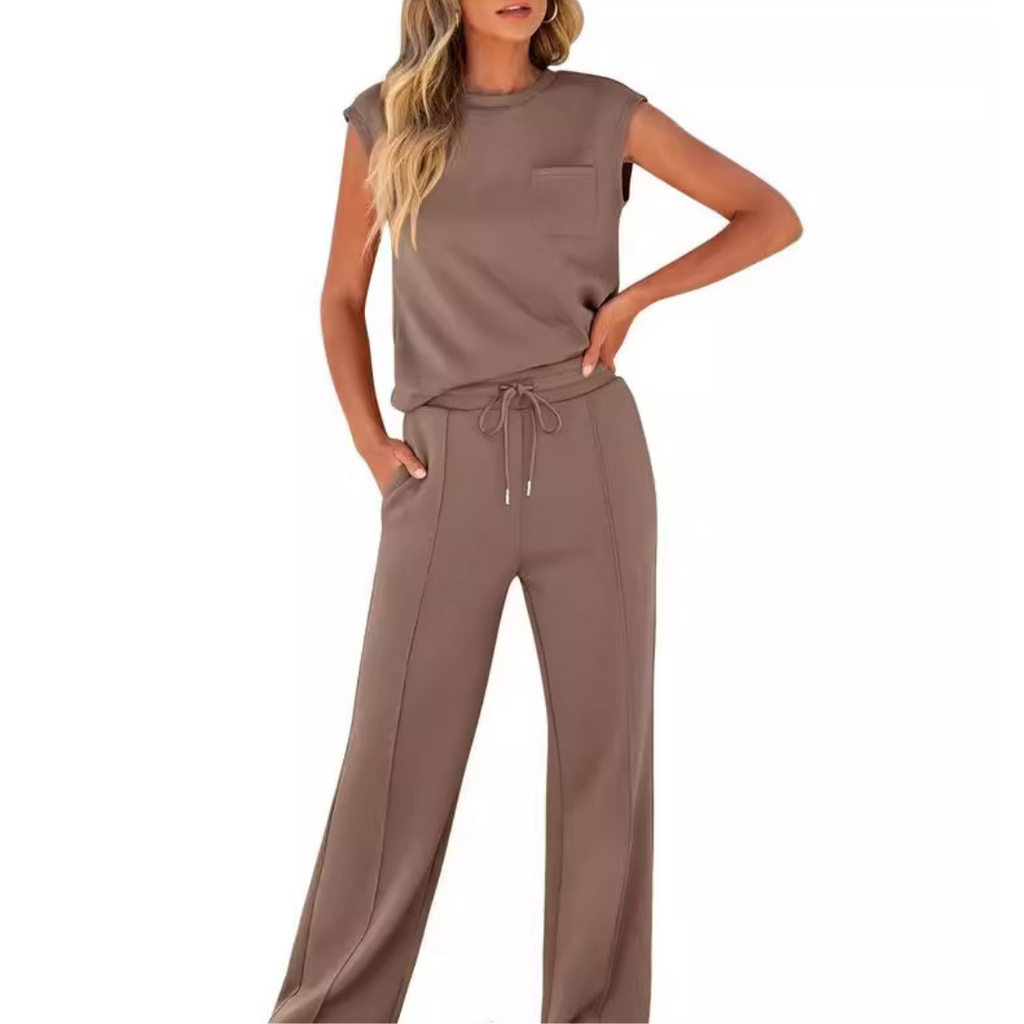 Sleeveless Round-Neck Top & Trousers Co-ord Set