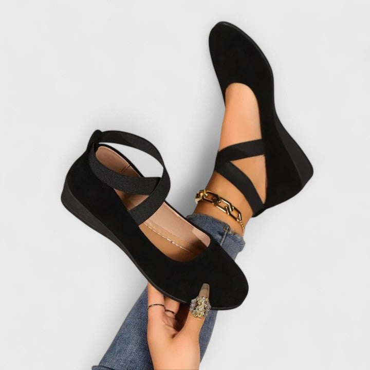 Orthopaedic cross strap ballet flats in black, slip-on front view