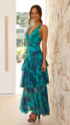 Women's Sleeveless V-Neck Layered Maxi Dress detail view - Elegant Wedding Guest Maxi Dress