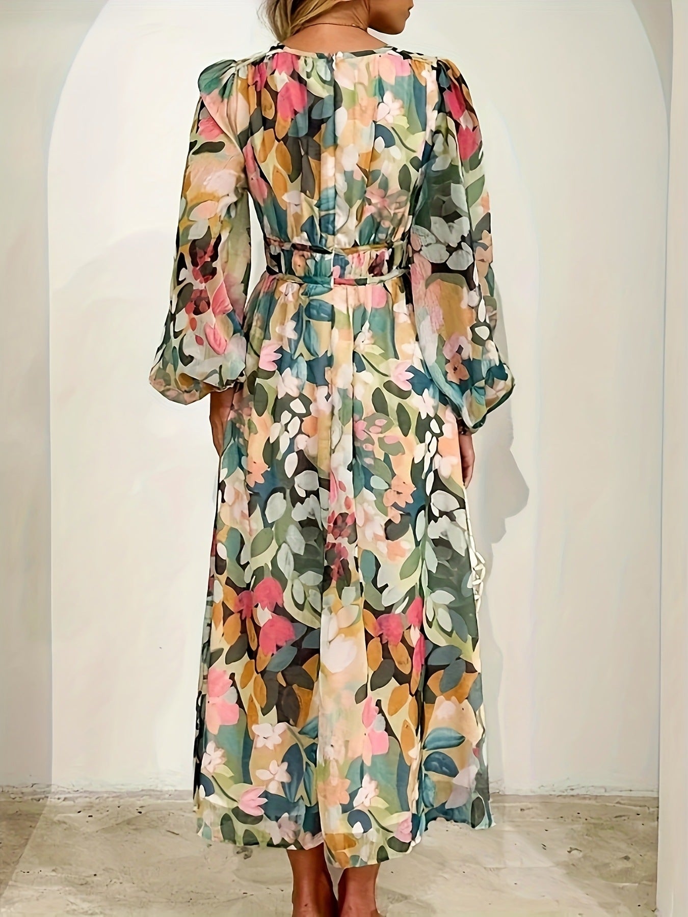 Women's floral print long sleeve midi dress, back view