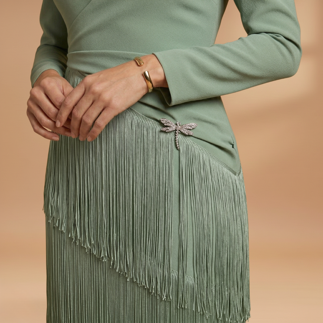 Women's long sleeve V-neck tassel dress for gala events