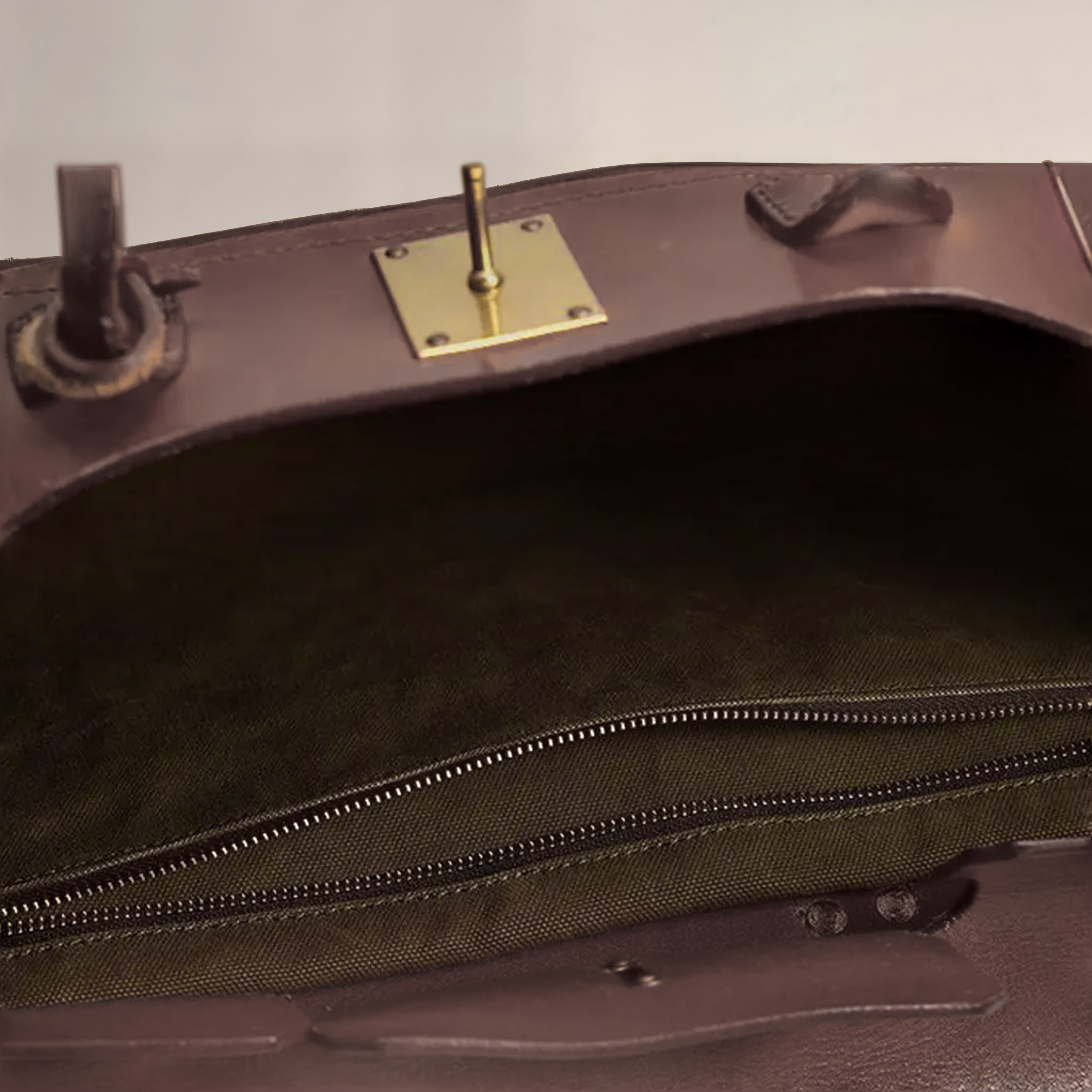 Light chocolate canvas overnight bag