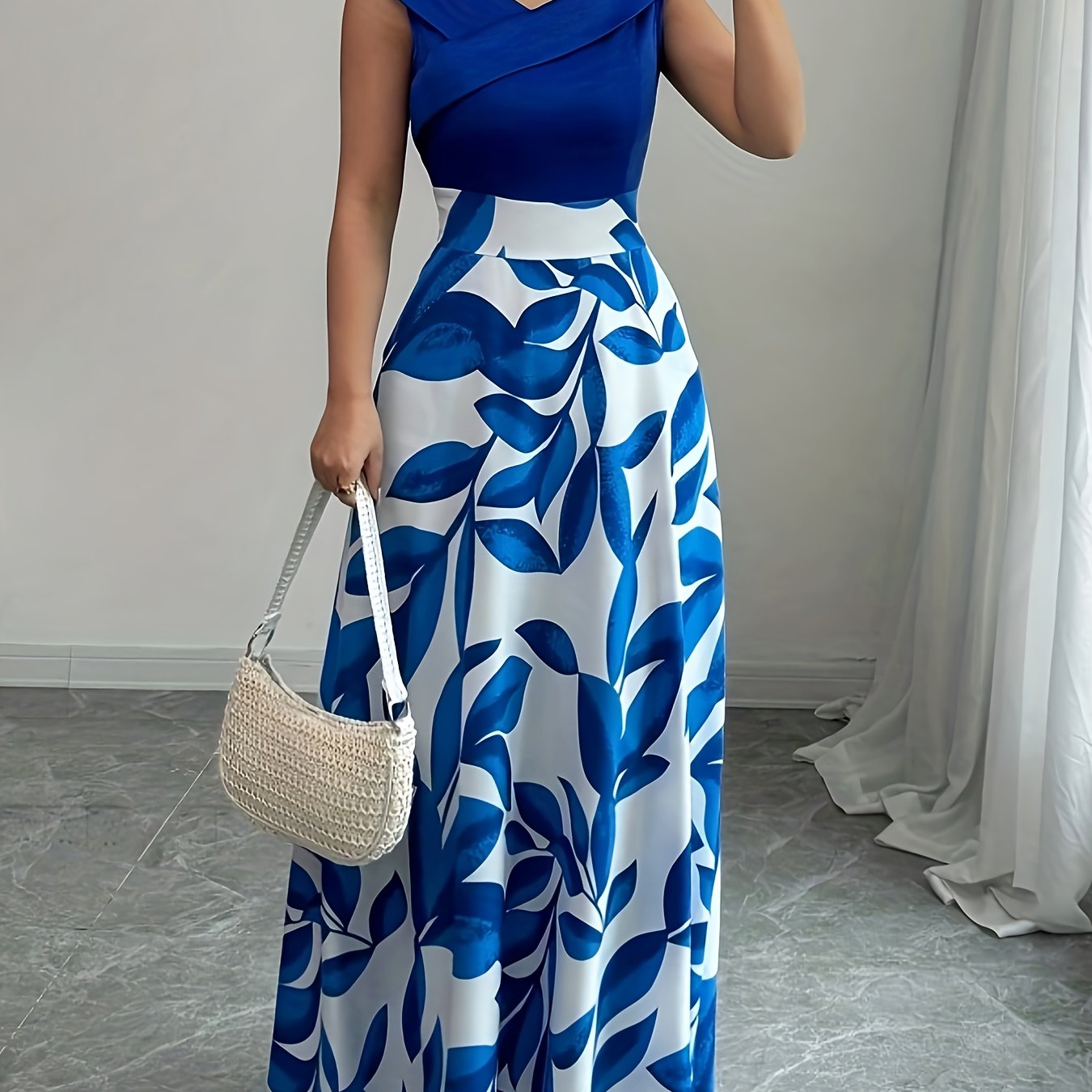 V-Neck Floral Print A-Line Maxi Dress with Pockets