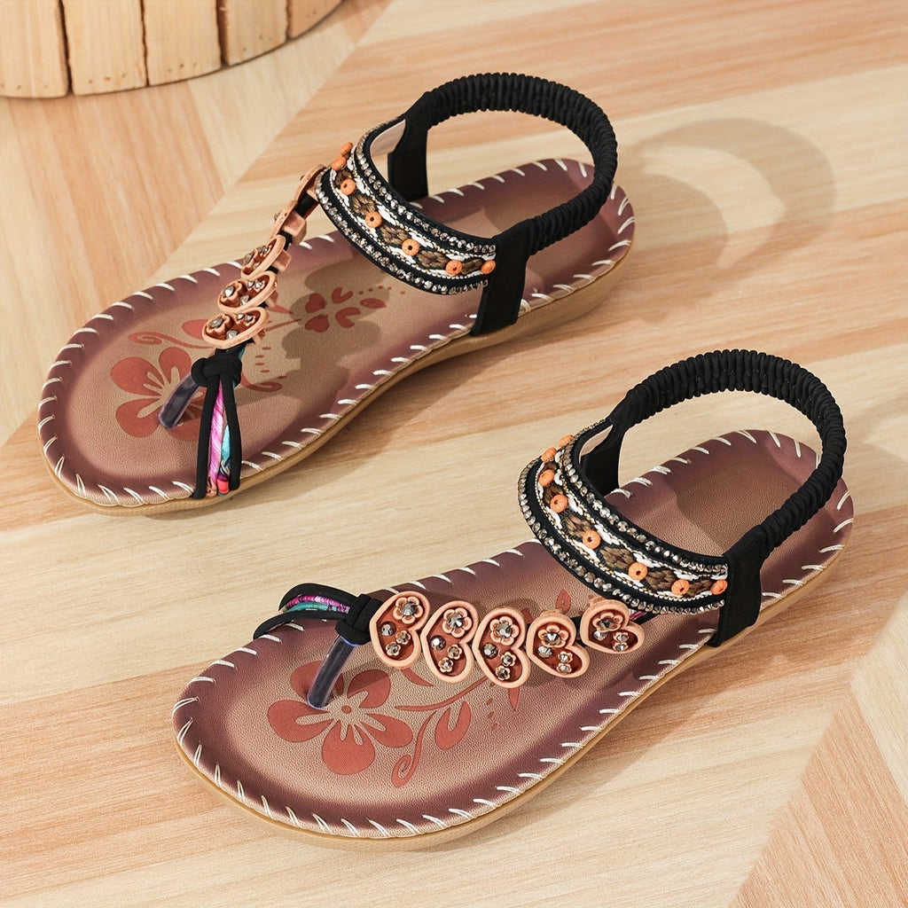 Women's adjustable strap sandals in caramel, detail view