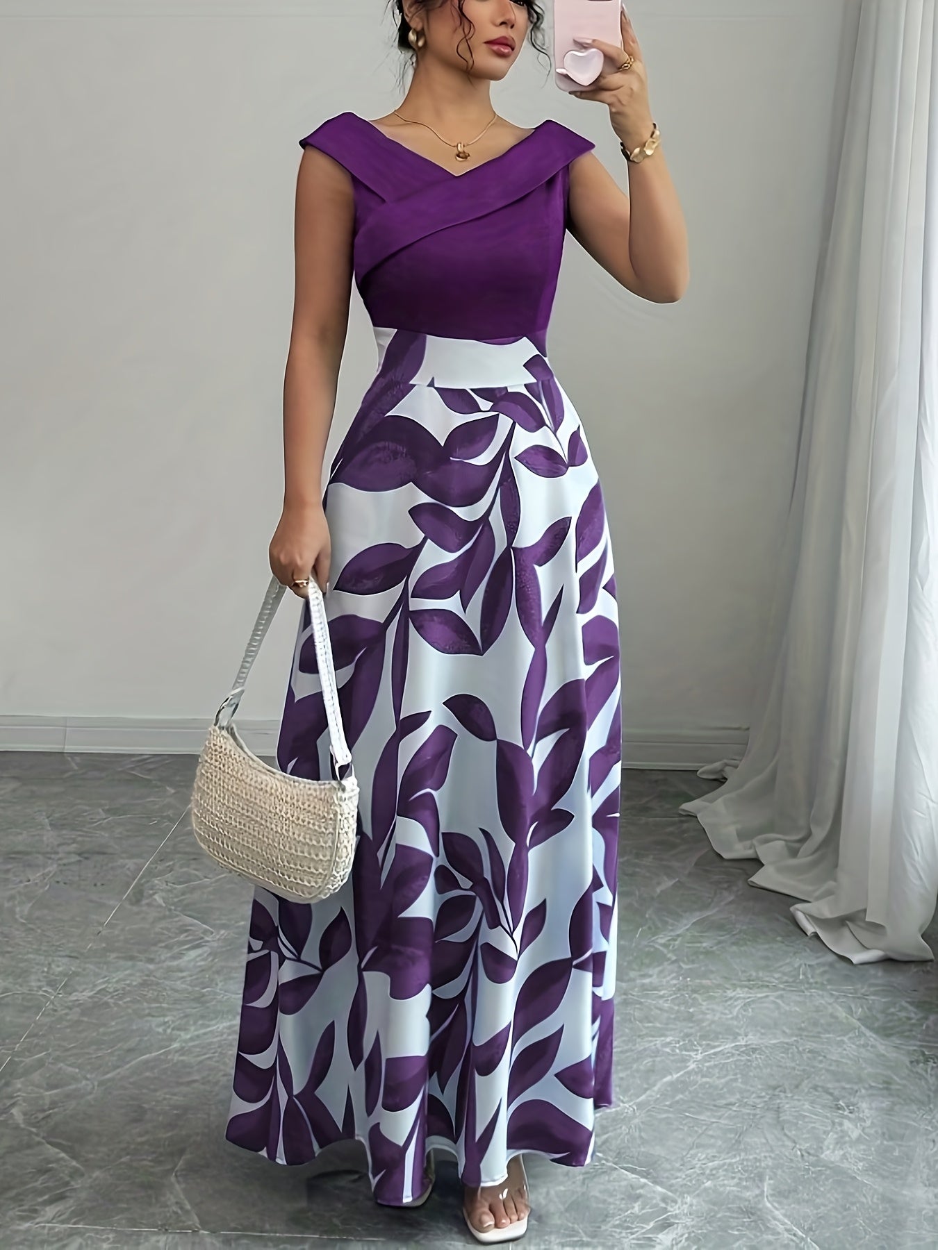 V-Neck Floral Print A-Line Maxi Dress in Green, side view