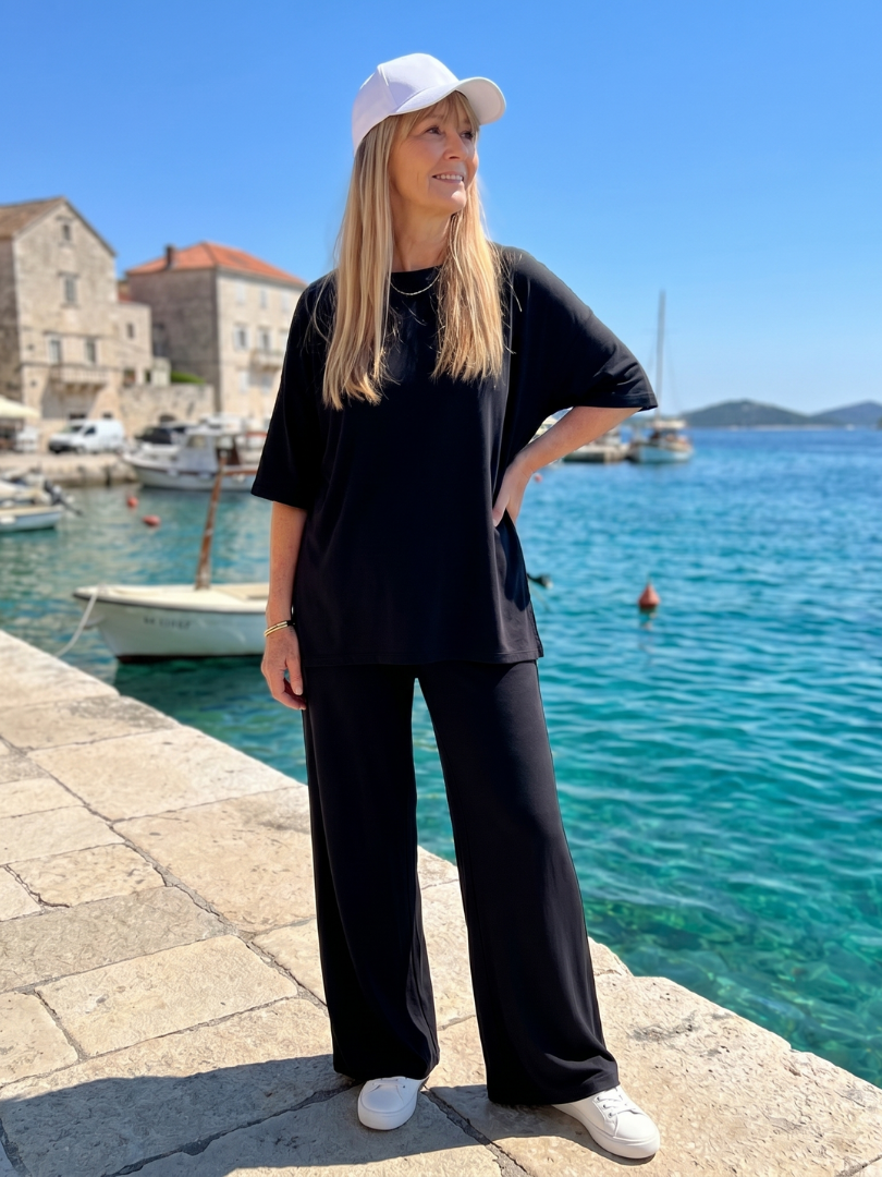Women's short sleeve co-ord set back view relaxed fit