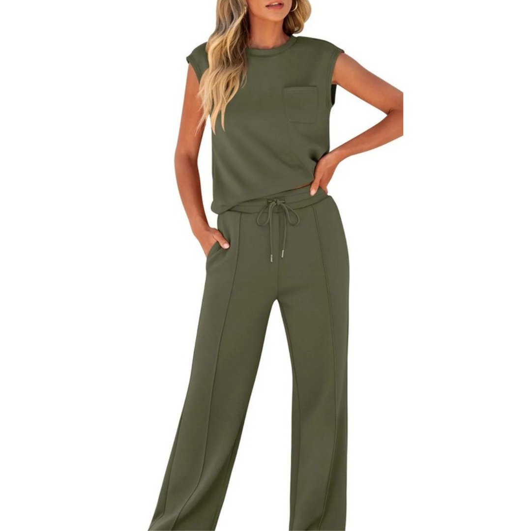 Sleeveless Round-Neck Top & Trousers Co-ord Set