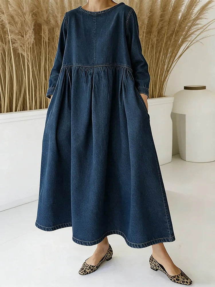 Long sleeve casual loose denim dress in black, relaxed round neck style | Alba Muse