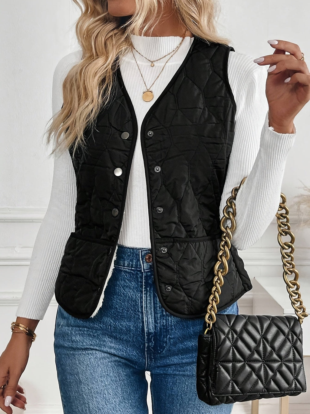 Black reversible quilted Jacket