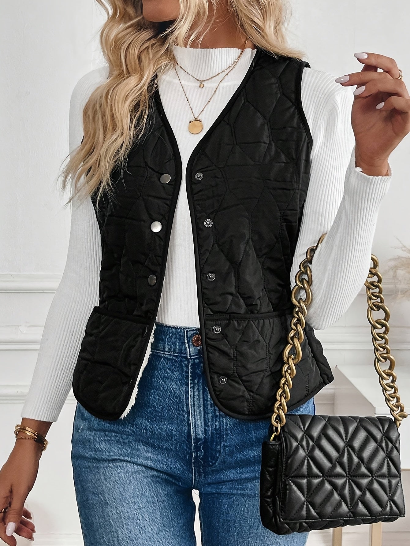 Black reversible quilted Jacket