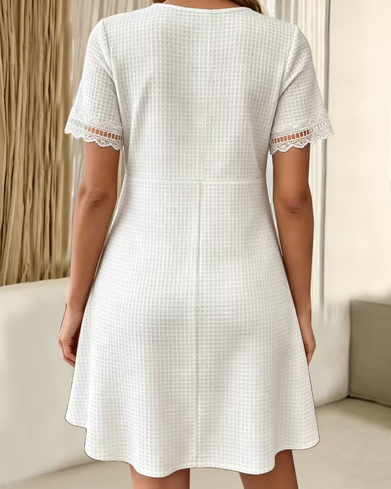 White V-Neck Lace Patchwork Waffle Midi Dress