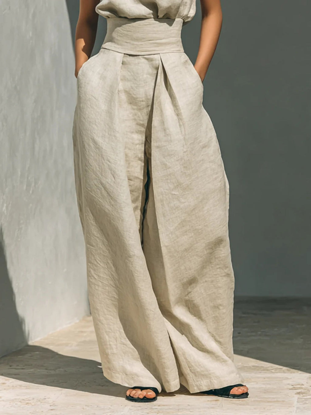 Turtleneck sleeveless wide leg set, full length view