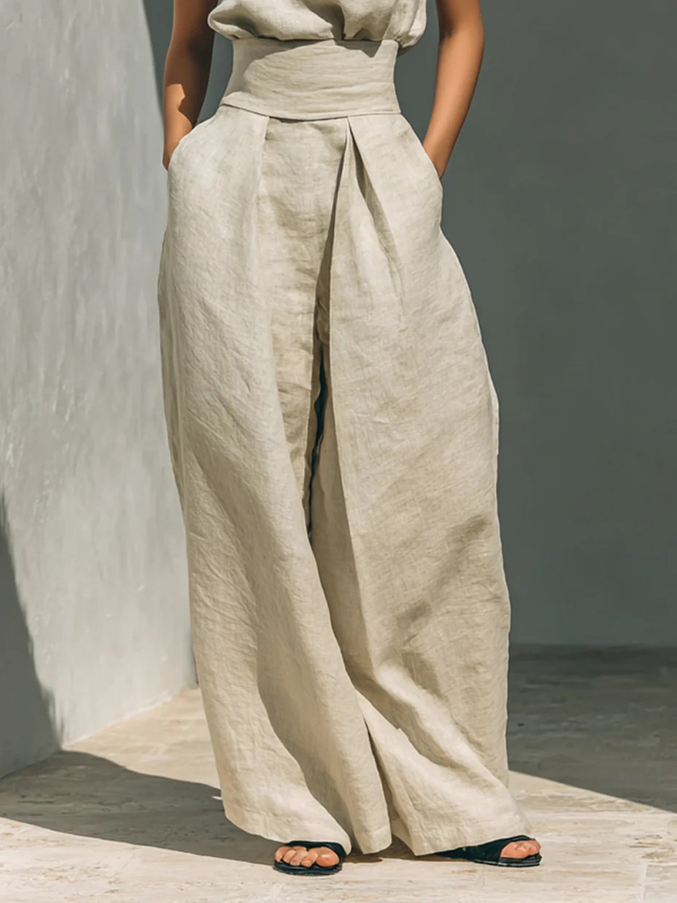 Turtleneck sleeveless wide leg set, full length view