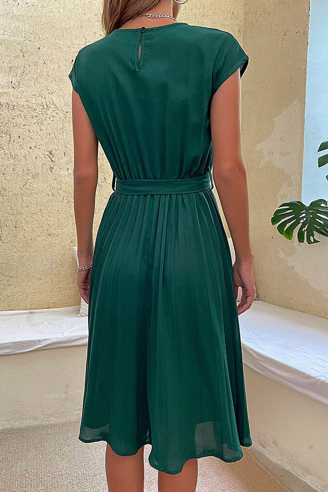 Women's Pleated Solid O-Neck Midi Dress detail view - Boho Flowy Casual Midi Dress