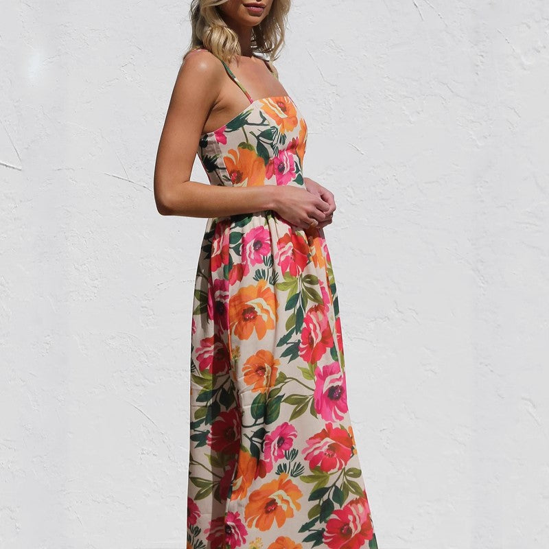 Floral maxi dress with gathered waist, waist detail