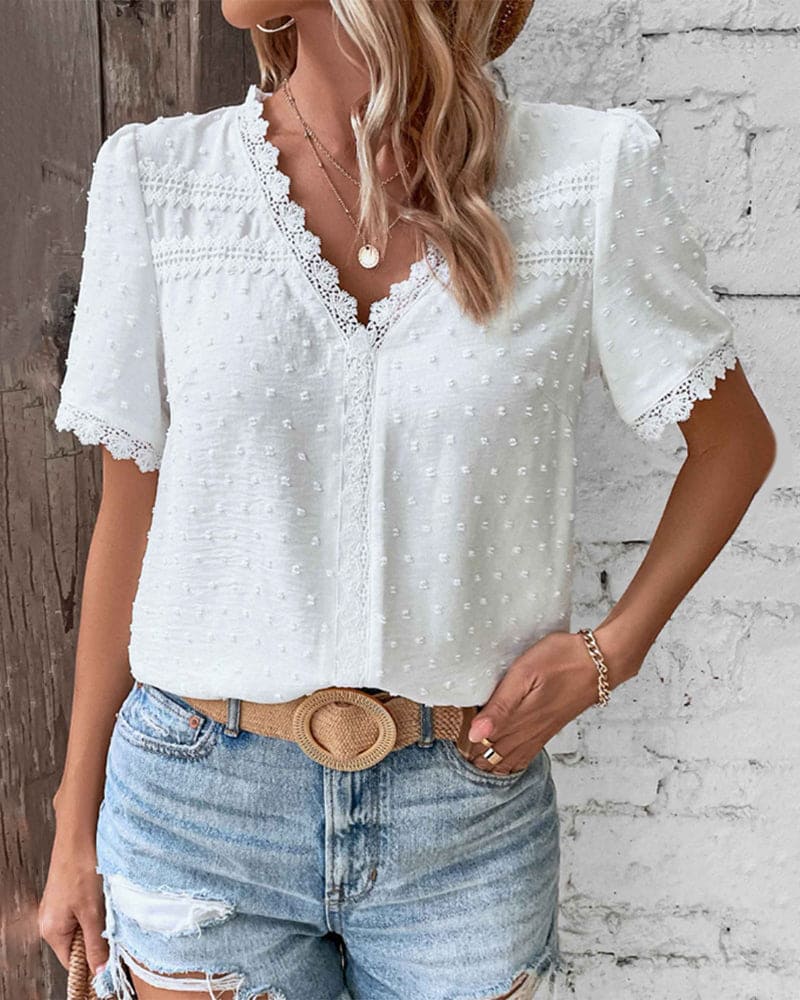 Summer blouse V-neck lace trim style | Alba Muse