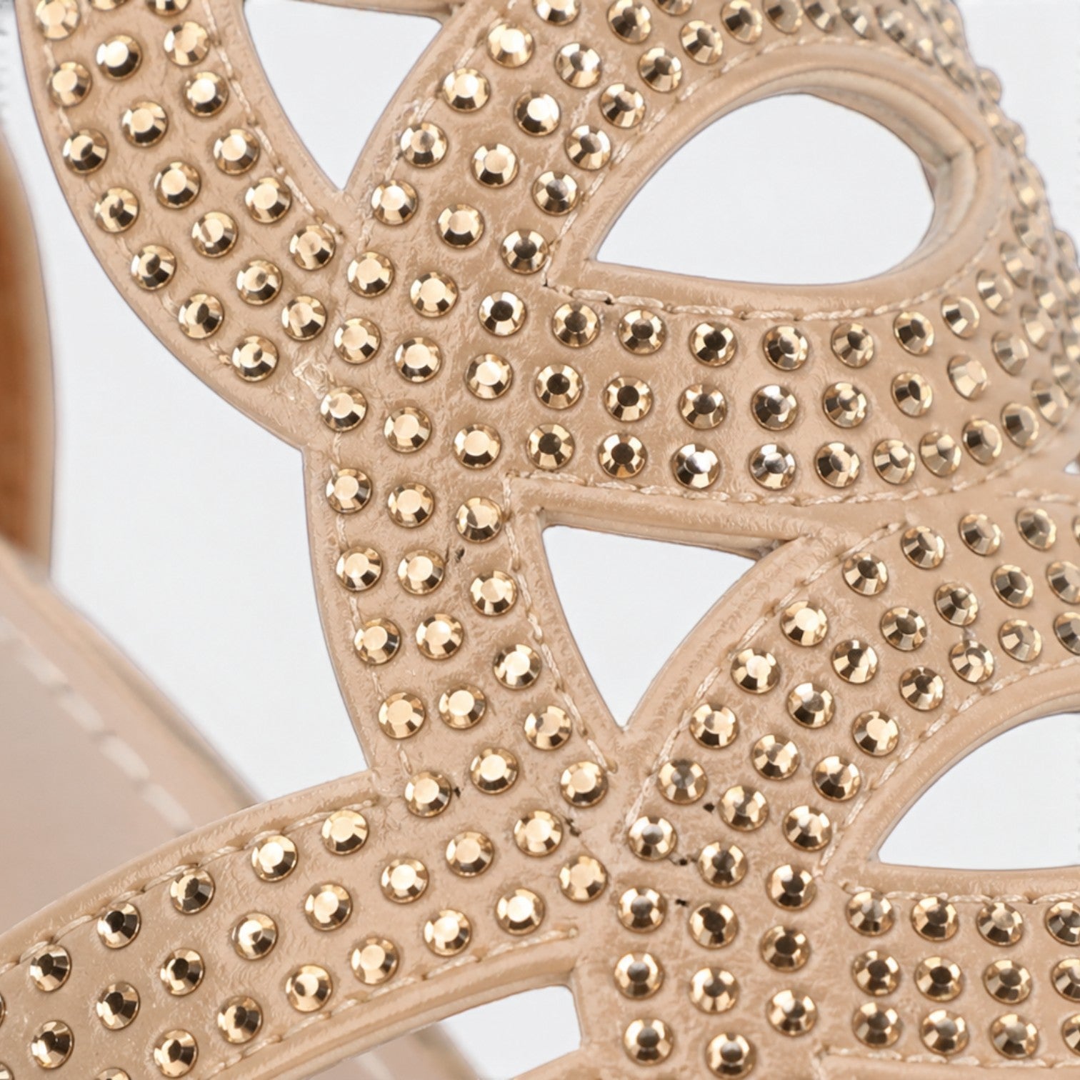 Arch support sandals strap detail view