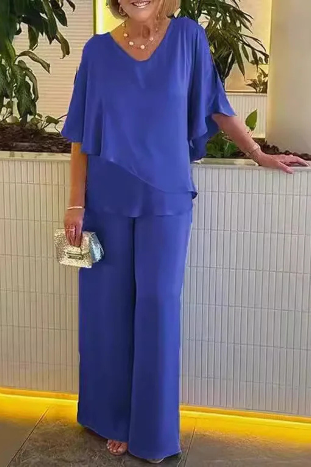 Women's batwing sleeve top and wide leg trousers two piece set, detail view
