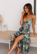Floral maxi dress romantic print detail