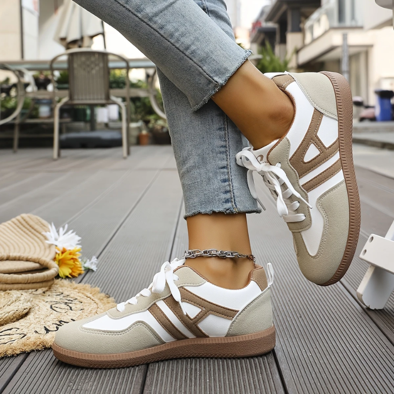 Women's orthopaedic trainers for walking and daily activities
