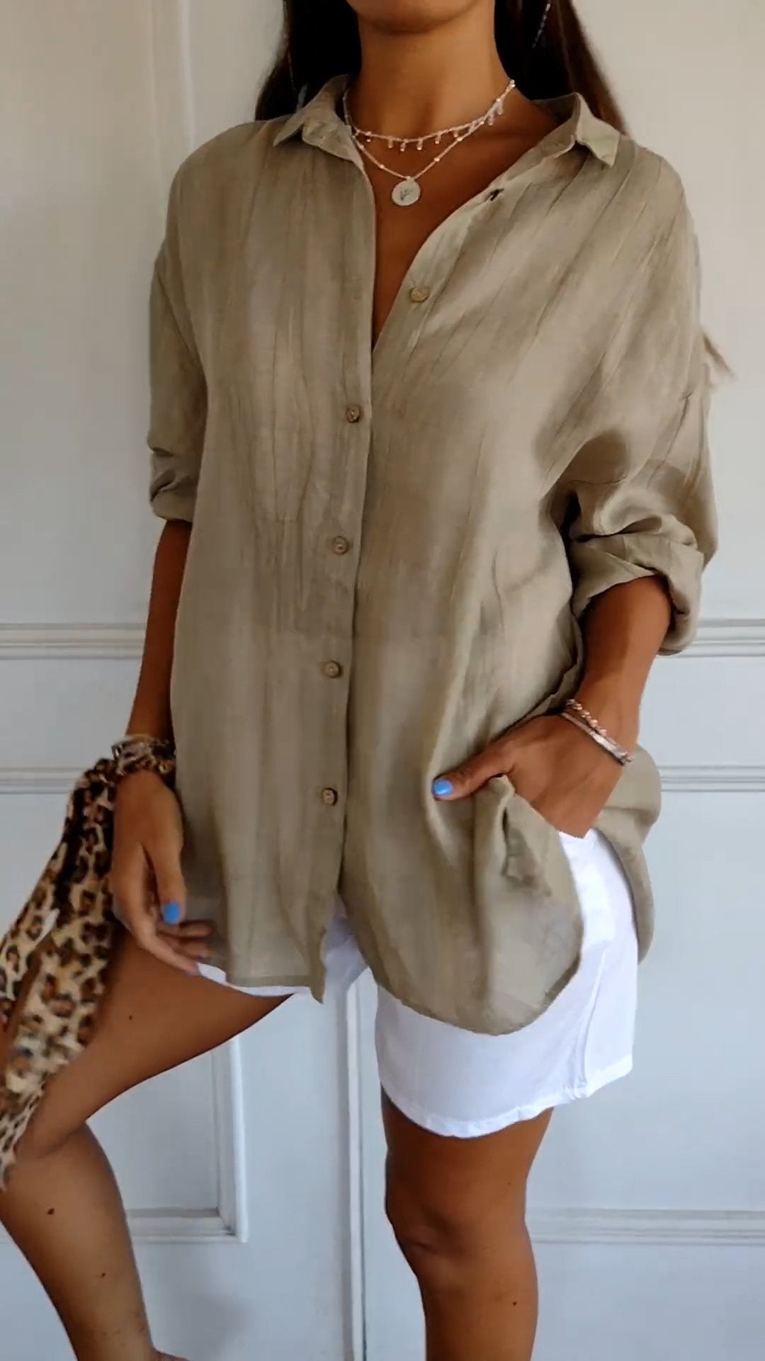 Mina shirt side profile relaxed fit