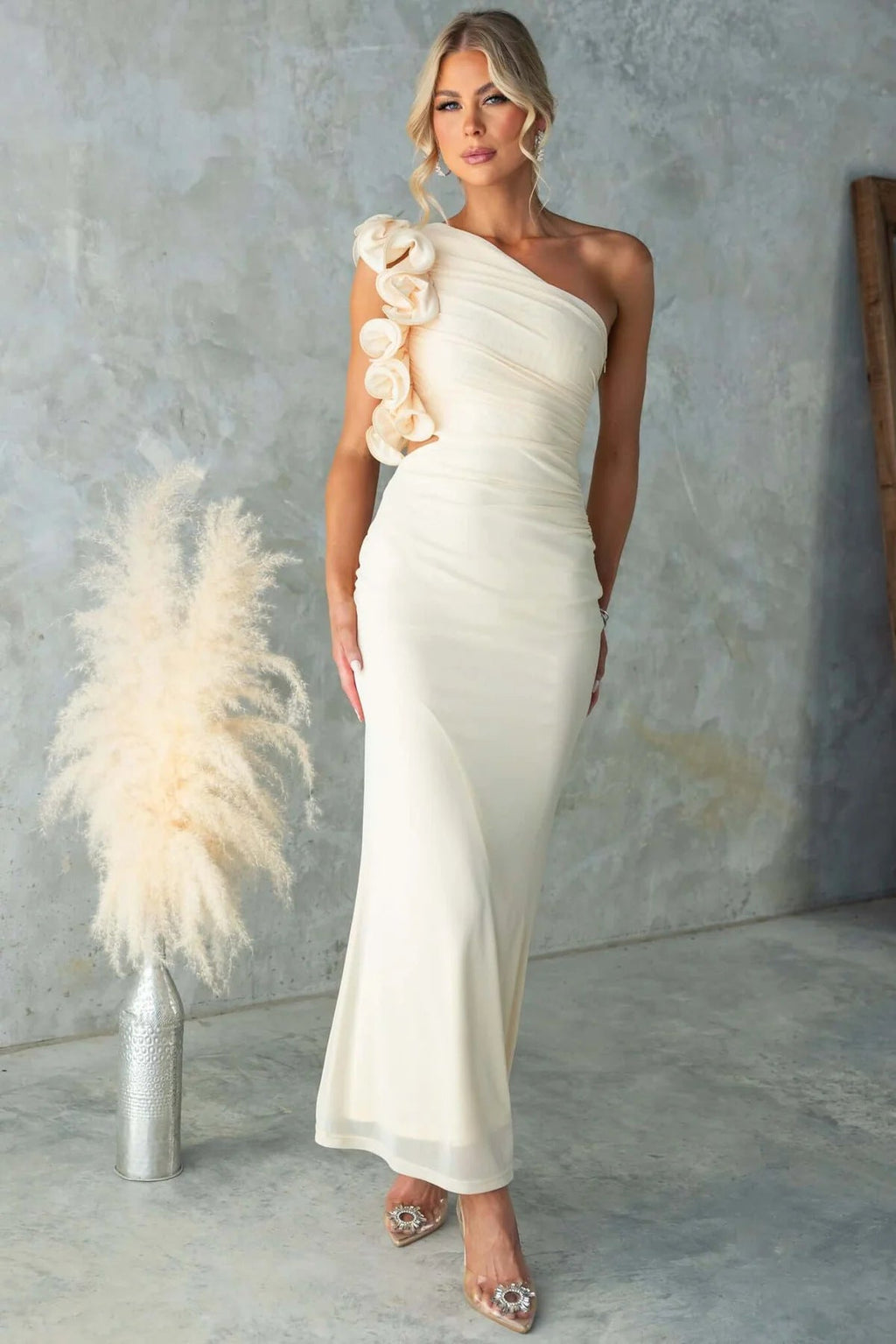 One-Shoulder Ruffle Wedding Guest Dress – Fitted Maxi Gown