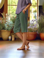 Women's olive green Bermuda shorts – lightweight linen elastic waist style