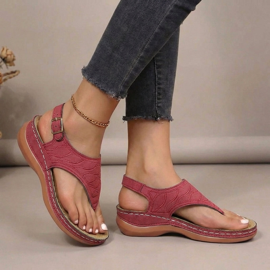 Orthopaedic thong sandals with adjustable strap in red wine – side view