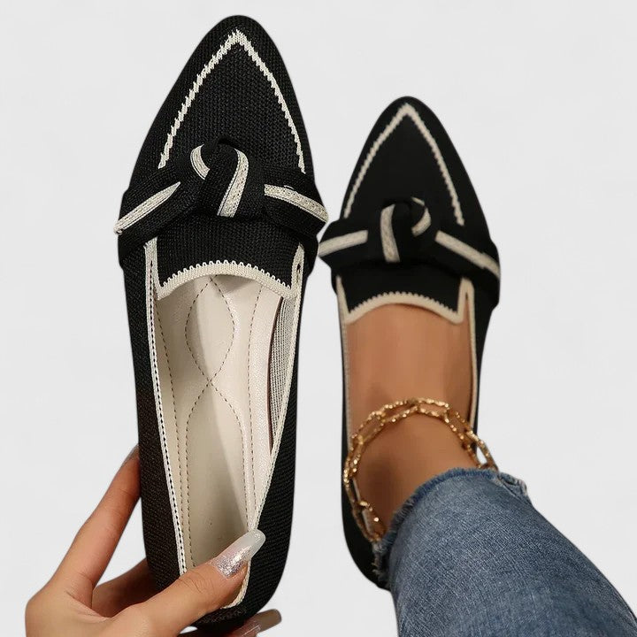 Pointed toe slip-on loafers in black – women's knot detail two-tone trim