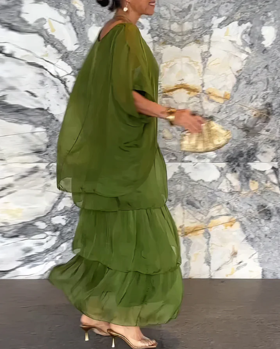 Occasion dress in light green, breathable and flattering | Alba Muse