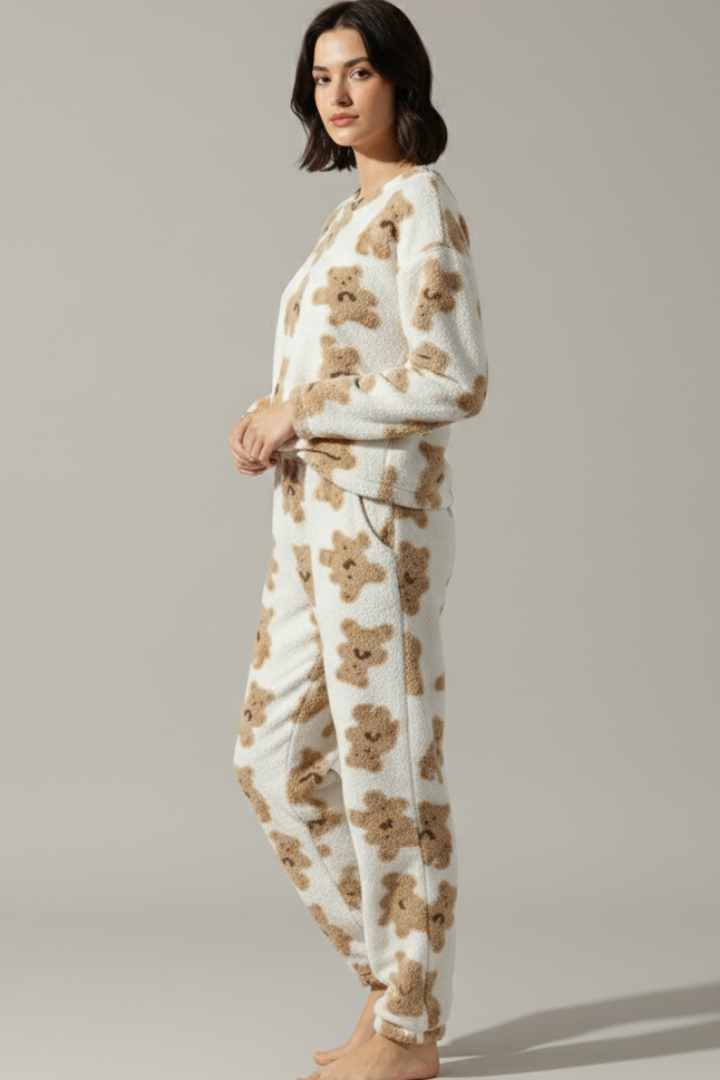 Women’s Fleece Pajama Set with Bear Print and Elastic Waist
