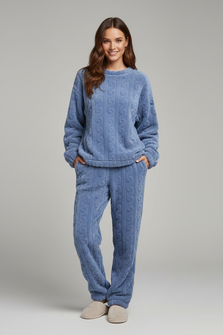 Women’s Pyjama Set with Round Neck and Elastic Waist