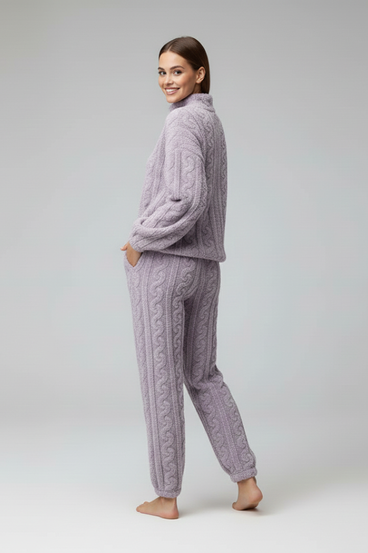 Women’s Pyjama Set with Zip-Front Top and Long Pants