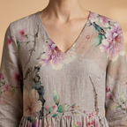 Women's floral everyday dress flowing skirt detail