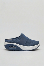 Women's breathable mules, third colour front view