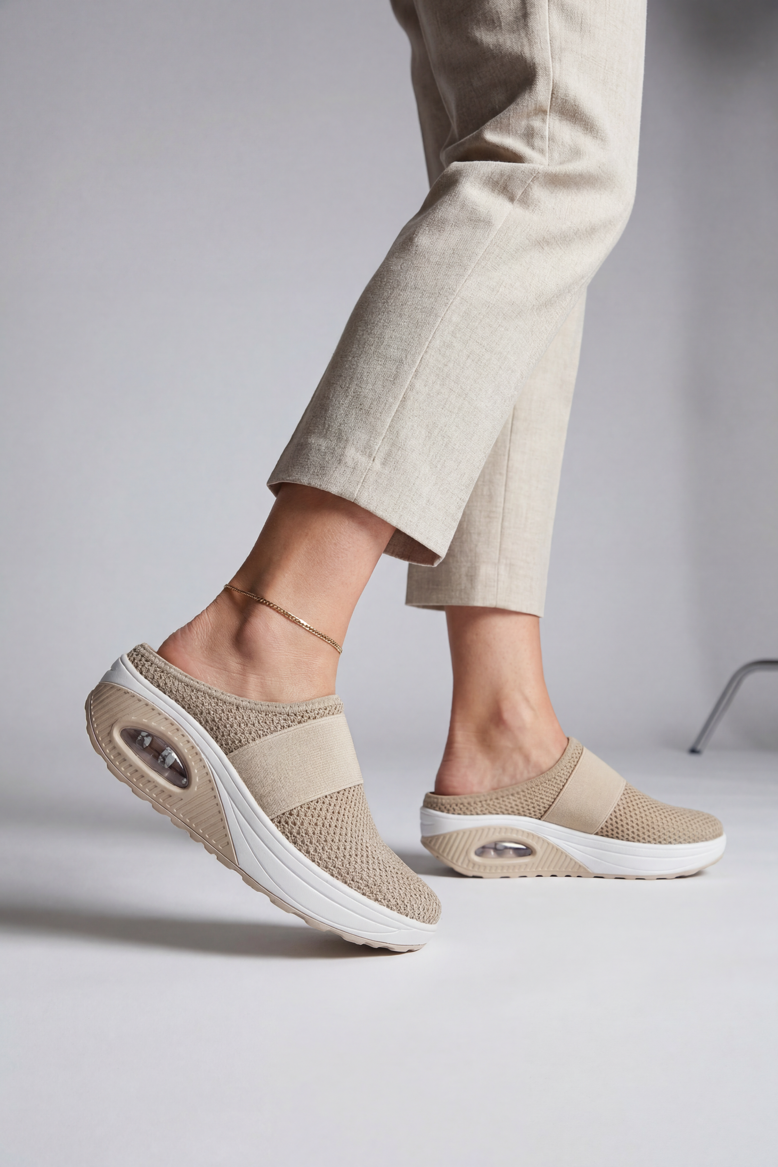 Women's air cushion mesh mules, side view