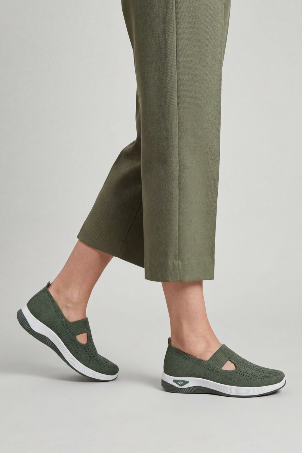 Women's orthopaedic slip-on trainers, front view