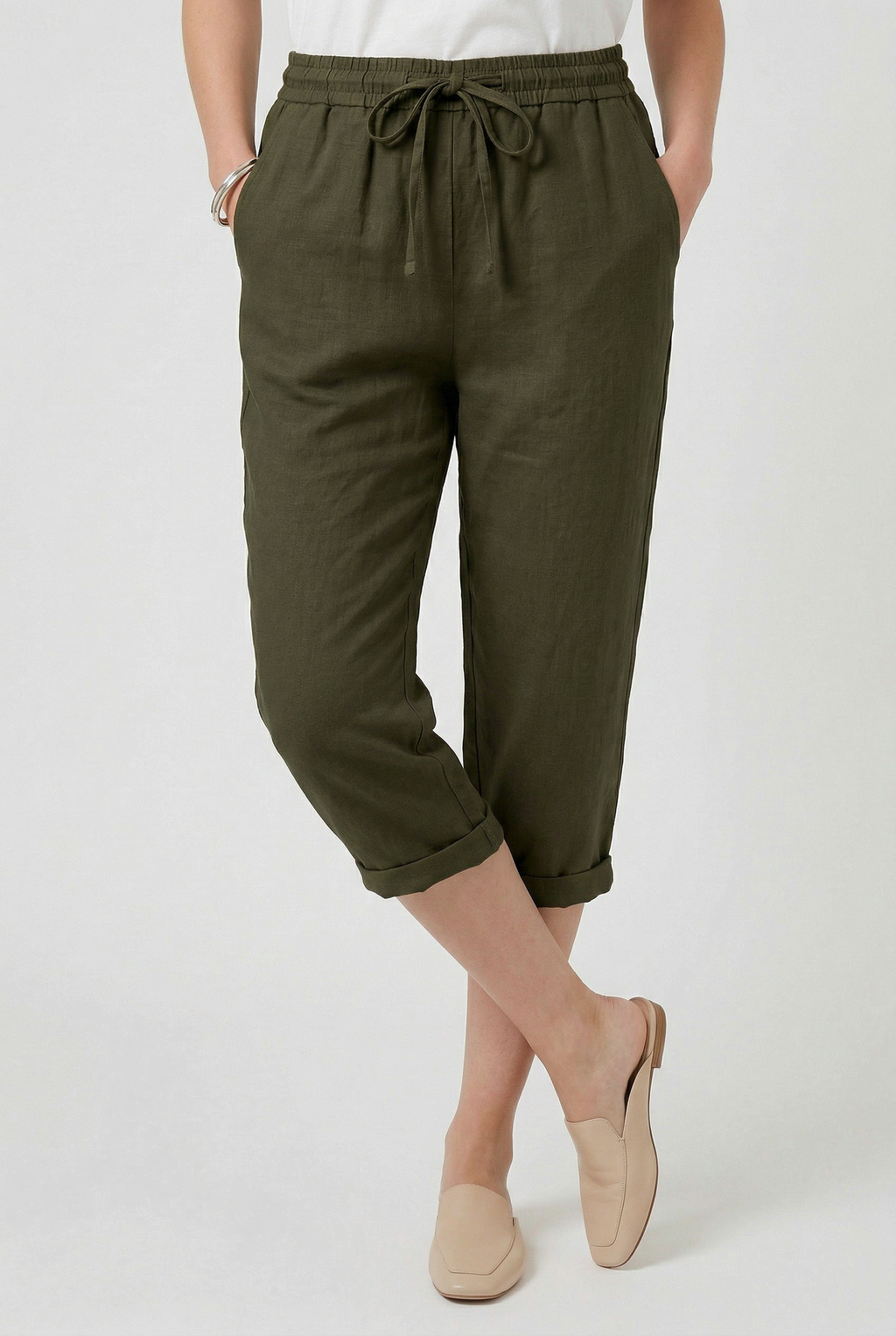 Women's roll-up linen trousers in alternate colour, front view