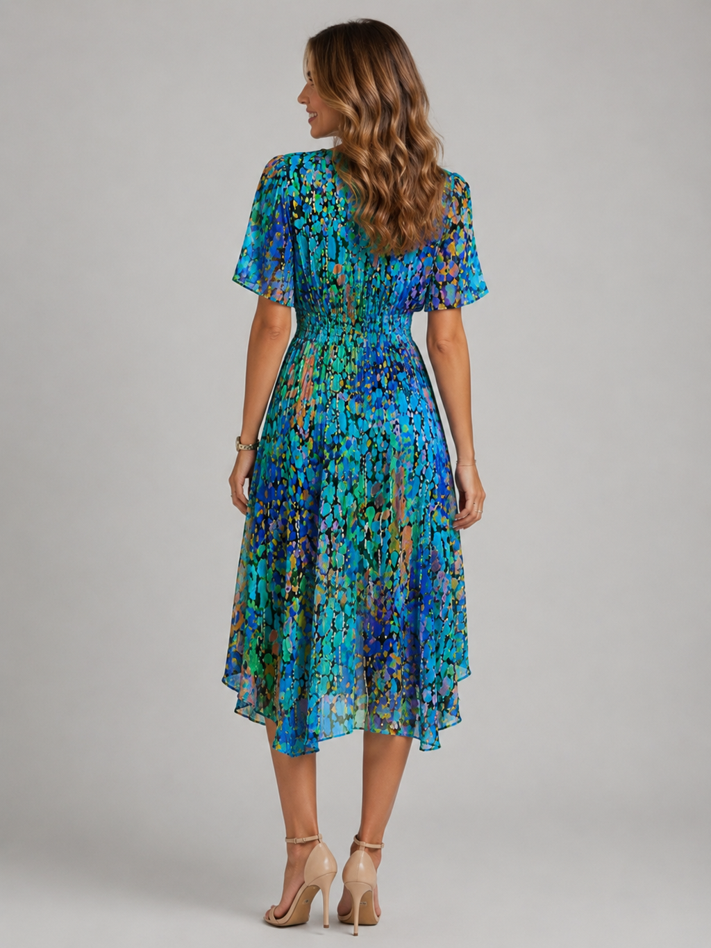 V-neck dress side profile relaxed summer fit