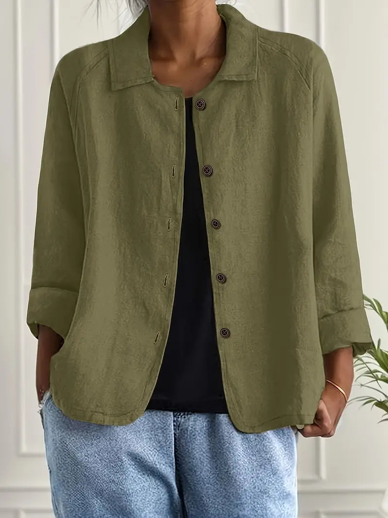 Women's lightweight jacket for transitional dressing
