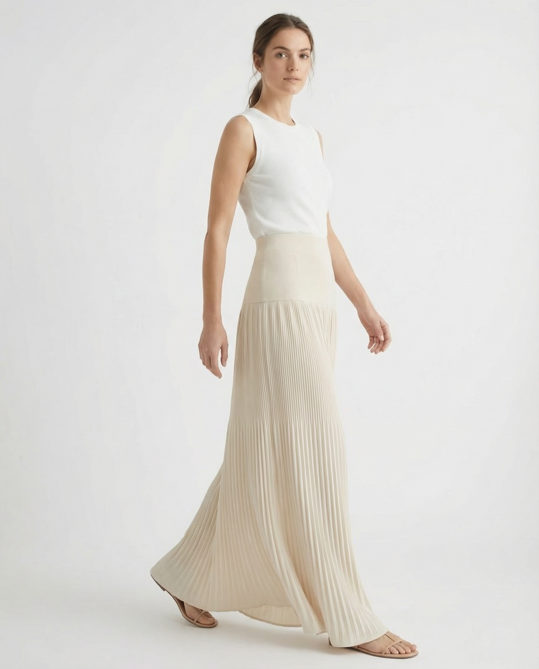 The Matilde Pleated Skirt in White