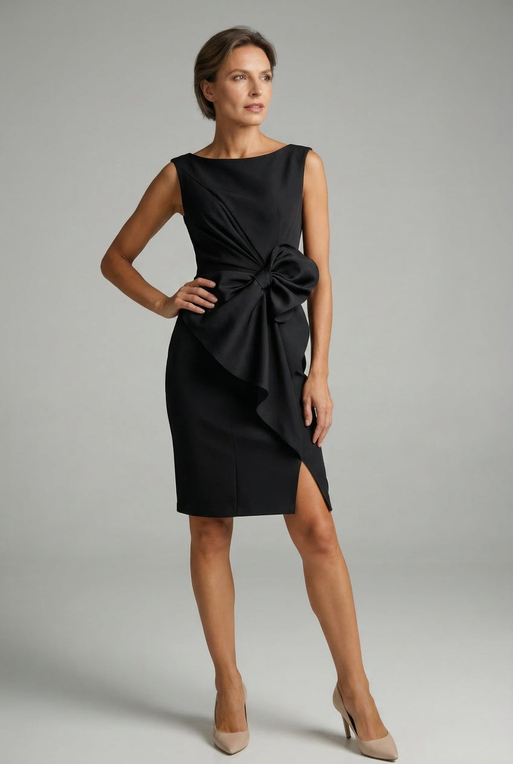 Women's bow waist cocktail dress in black – pencil silhouette boat neckline