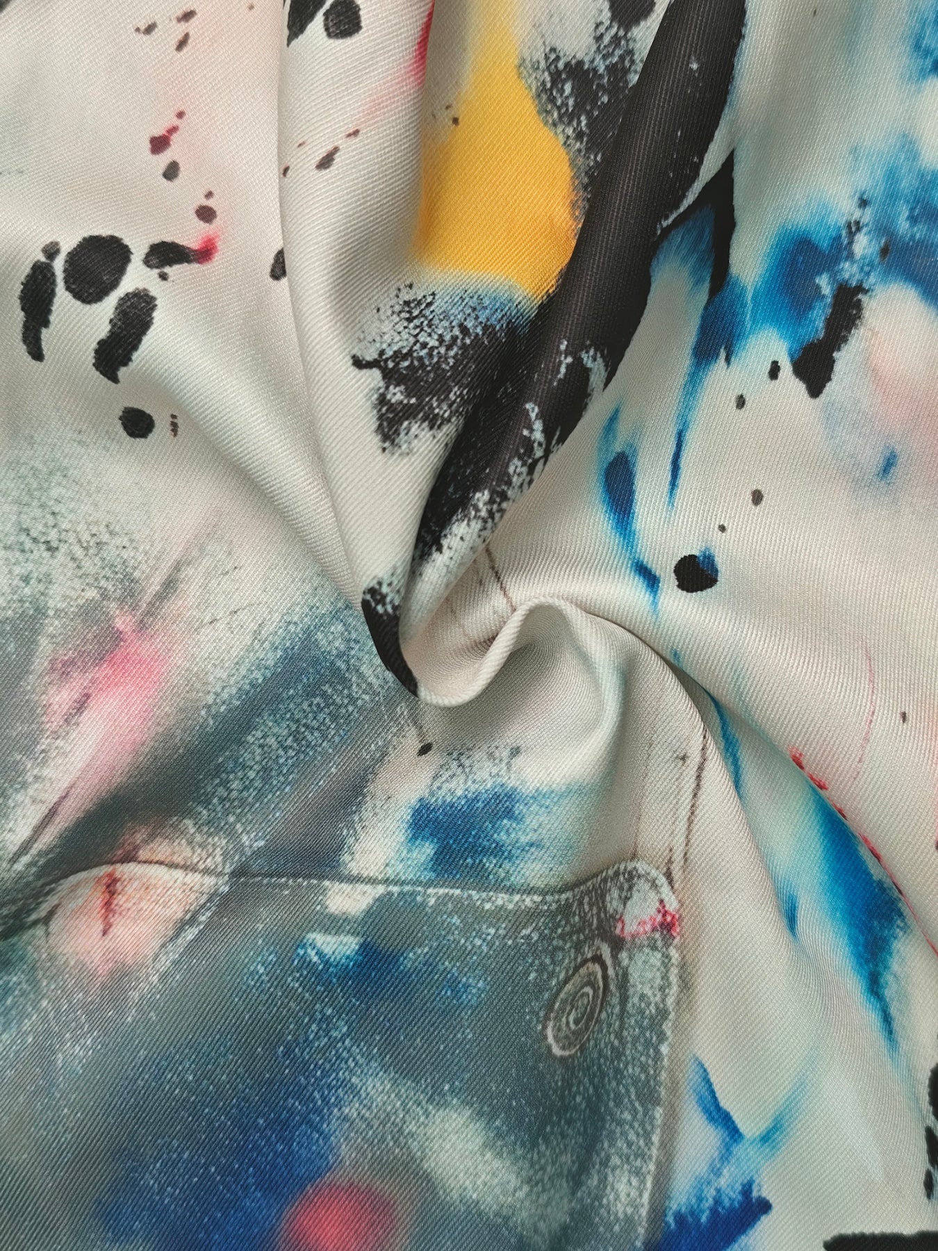 Graffiti Print Wide-Leg High-Waisted Jeans