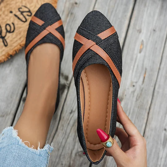Women's orthopaedic slip-on shoes top view