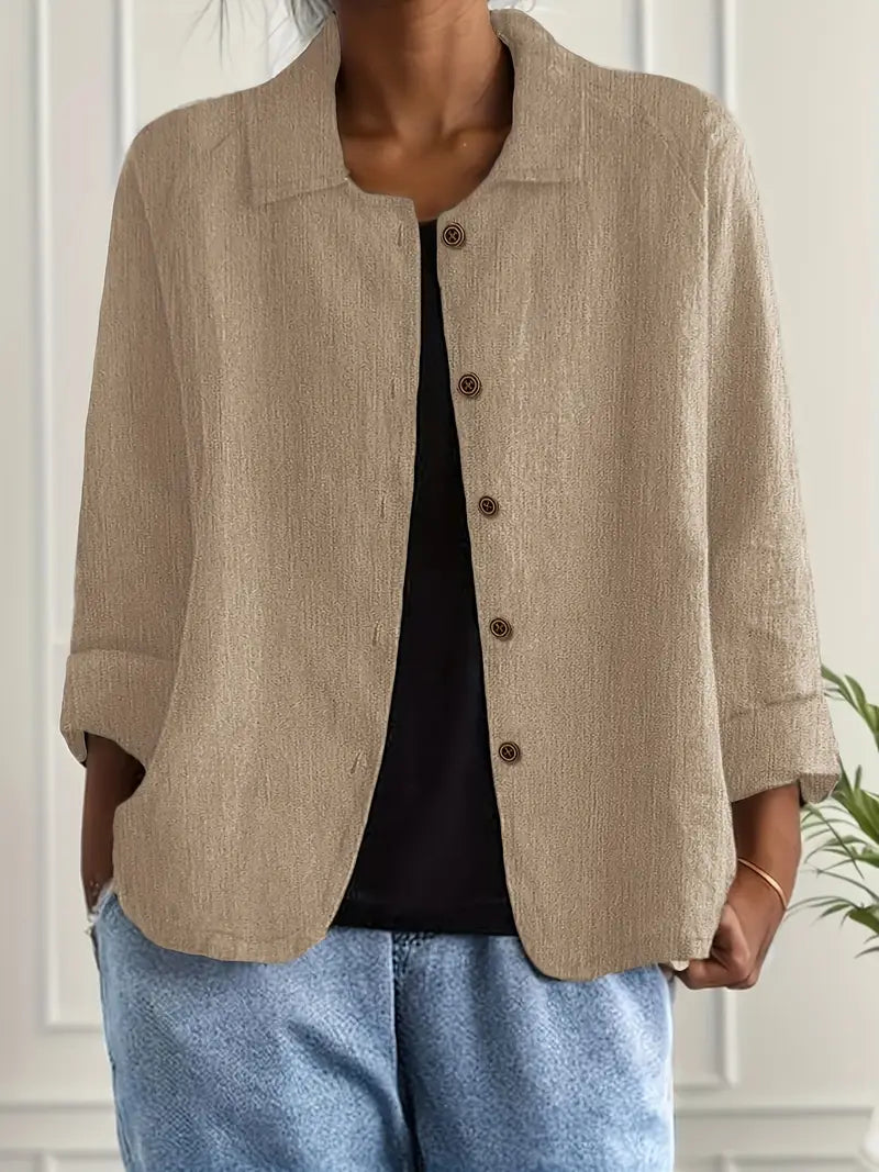 Women's breathable summer layering jacket with button closure